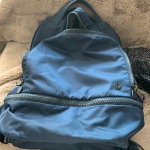 Lululemon City Adventurer backpack 17L